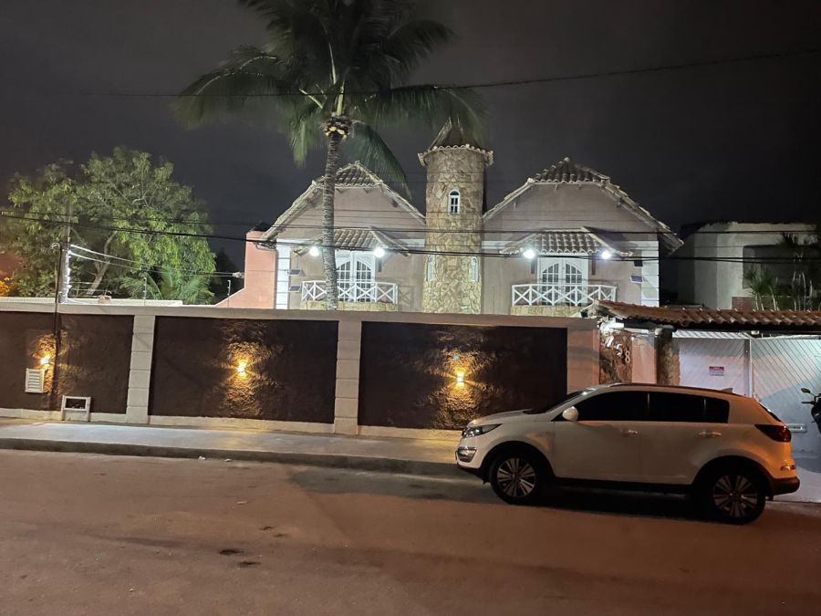 Casa Alto Padro - Venda - Piratininga - Niteri - RJ